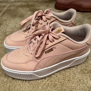 Pink chunky Puma Sneakers Size 8